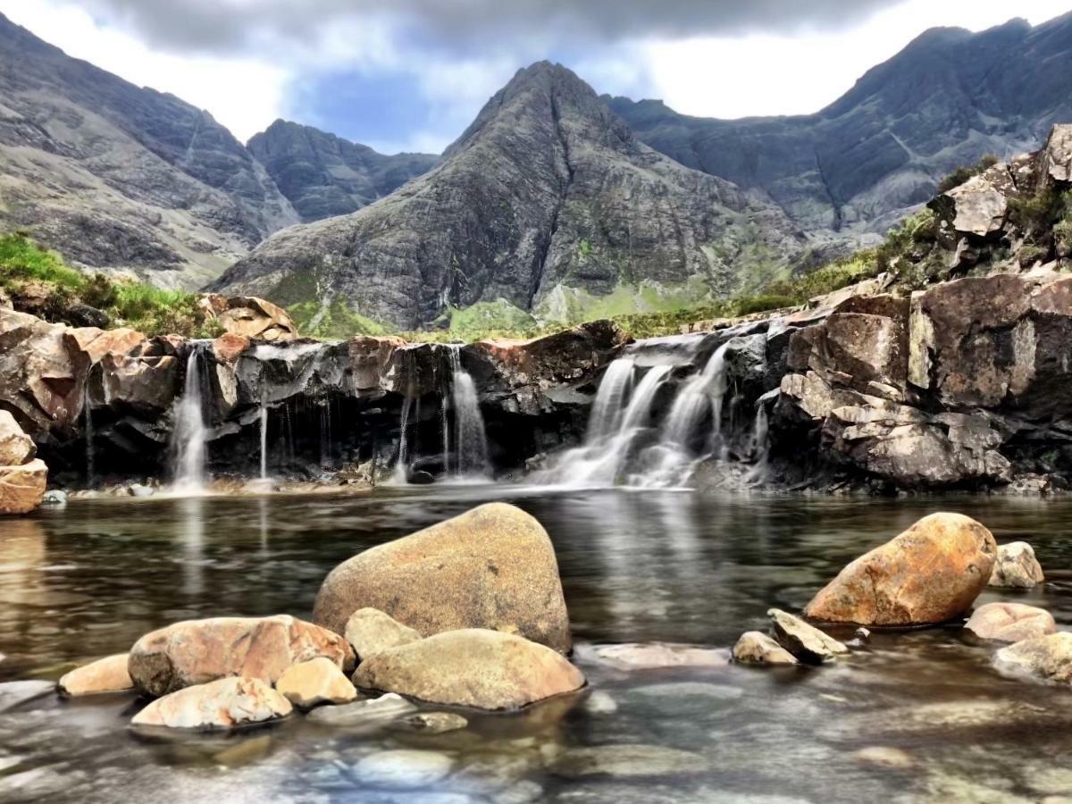 Отель Skye Eco Bells Данвеган Экстерьер фото